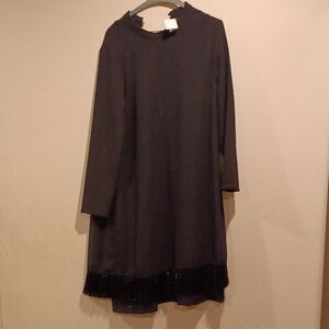 Black Fringe Hem Long-Sleeve Dress